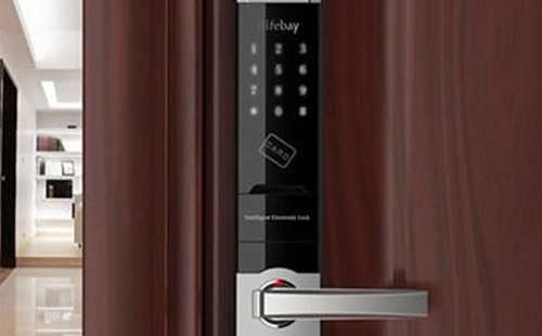 罗定24小时上门开锁公司