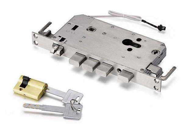 罗定24小时上门开锁公司